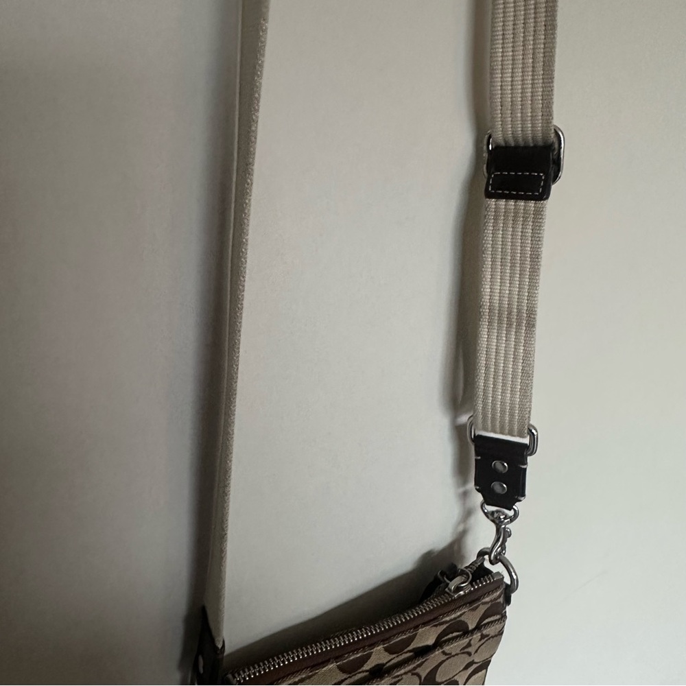 Coach Brown Signature Crossbody with Beige Strap - Picture 10 of 10